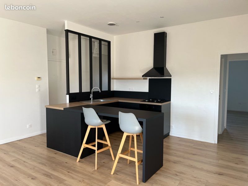 Appartement à louer, 70m², Anzin
