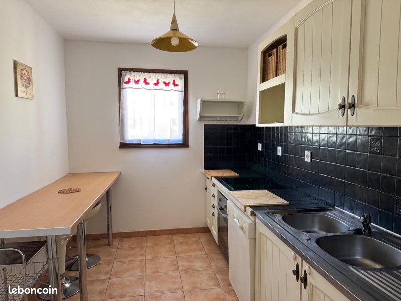 Appartement à louer, 65m², Calvi