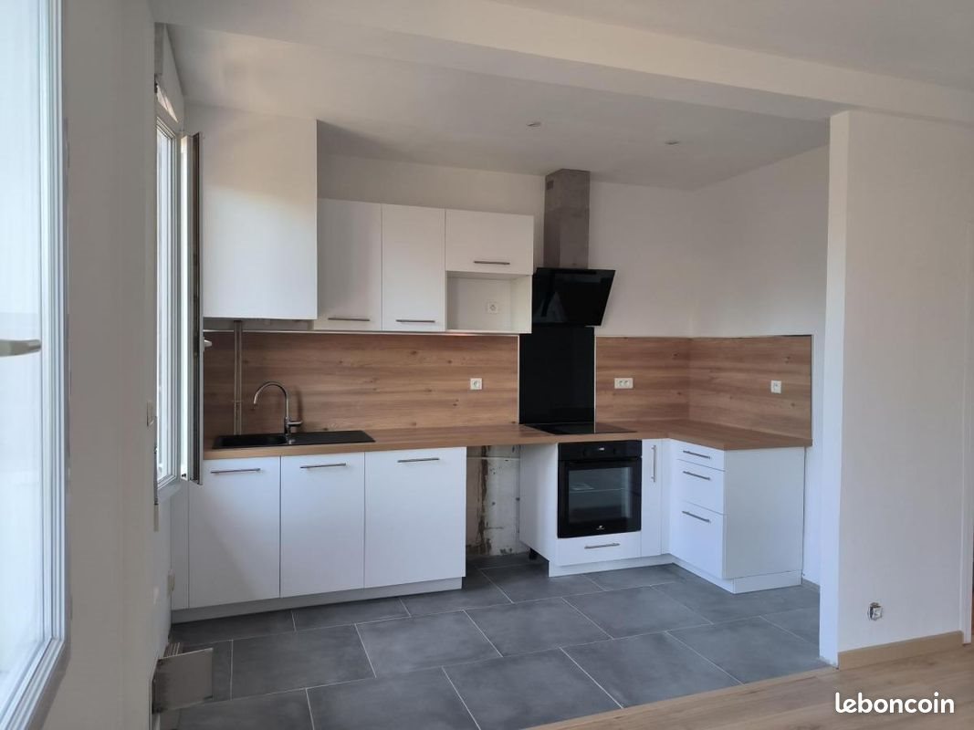 Appartement à louer, 57m², Pessac
