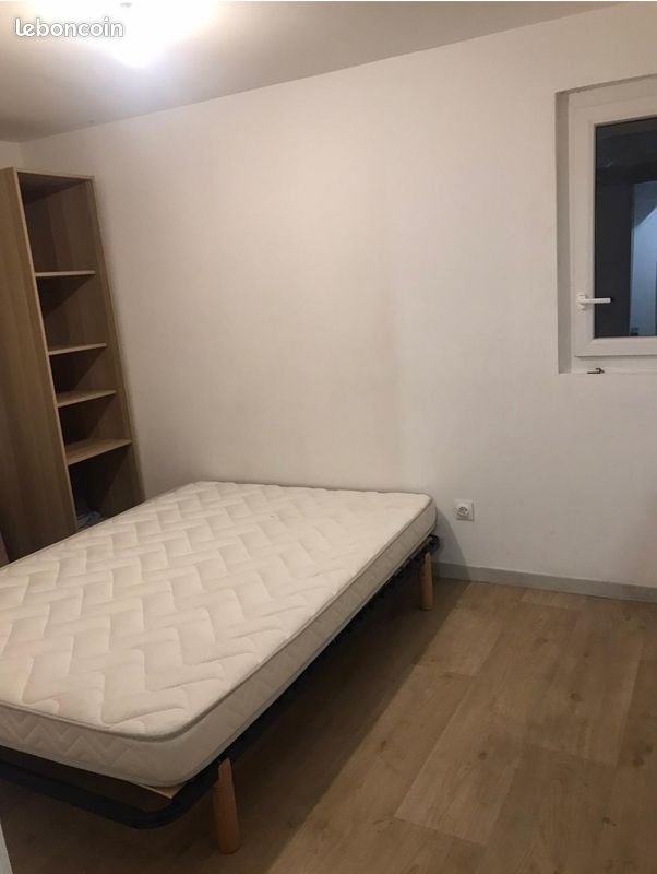Appartement à louer, 32m², Valentine