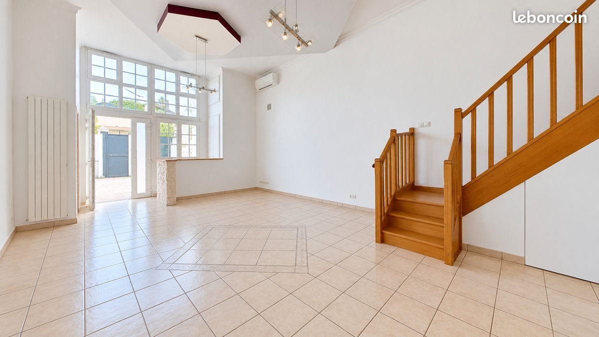 Appartement à louer, 105m², Drancy