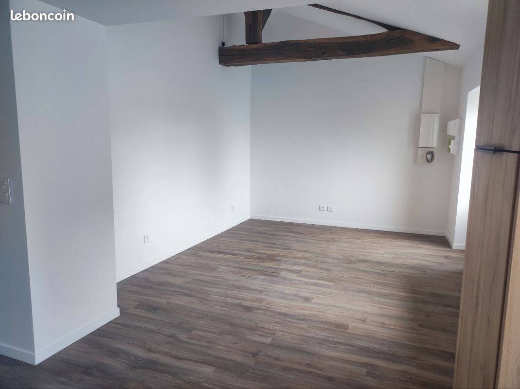 Appartement à louer, 54m², Pouilly-sous-Charlieu