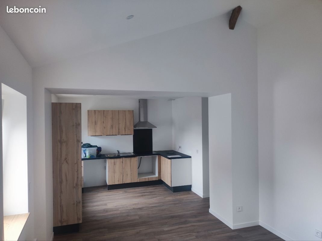 Appartement à louer, 54m², Pouilly-sous-Charlieu