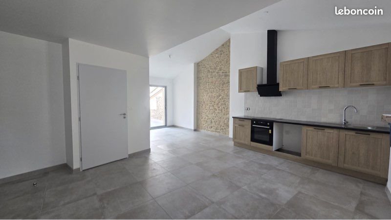 Maison à louer, 92m², Etoile-sur-Rhône