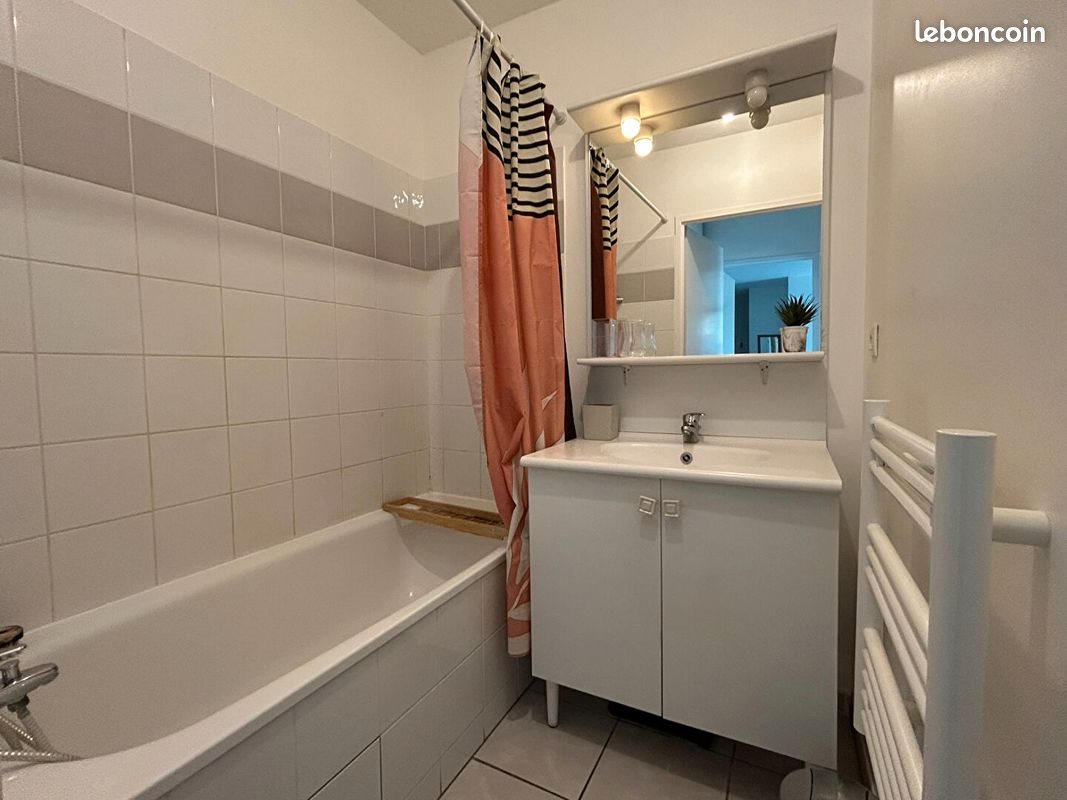 Appartement à louer, 44m², Lognes