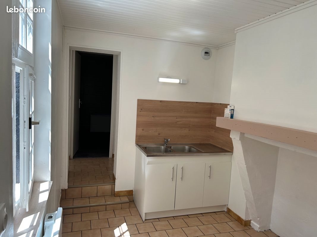Appartement à louer, 34m², Sedan