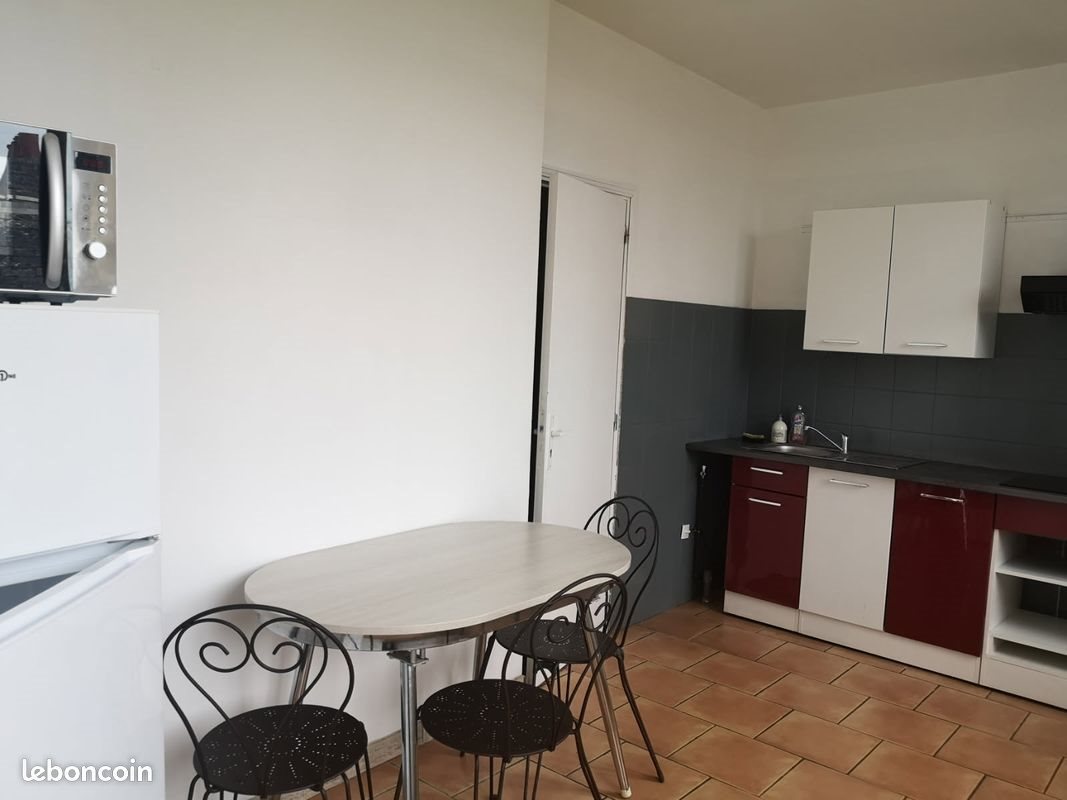 Appartement à louer, 50m², Avesnes-sur-Helpe