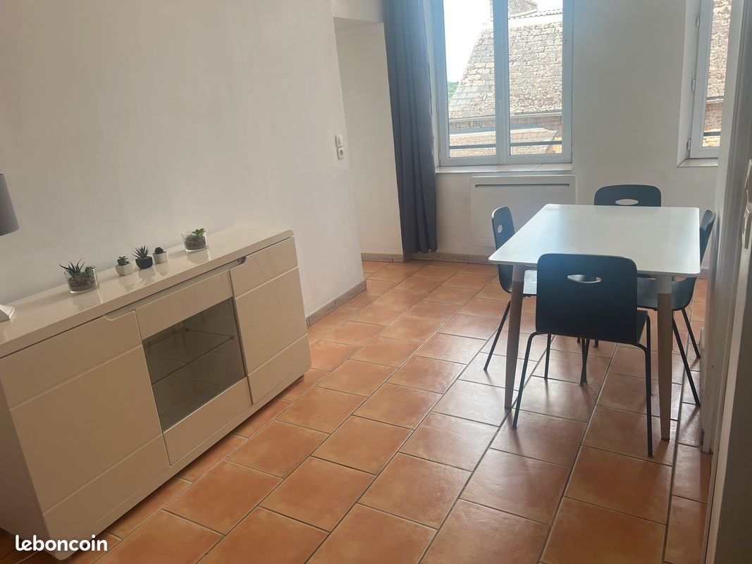 Appartement à louer, 50m², Avesnes-sur-Helpe