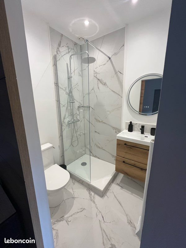 Appartement à louer, 20m², L'Isle-sur-la-Sorgue