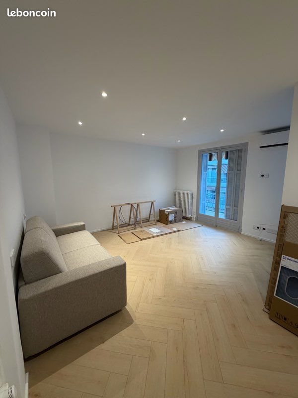 Appartement à louer, 30m², Menton