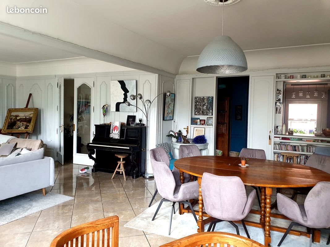 Appartement à vendre, 194m², Saint-Étienne