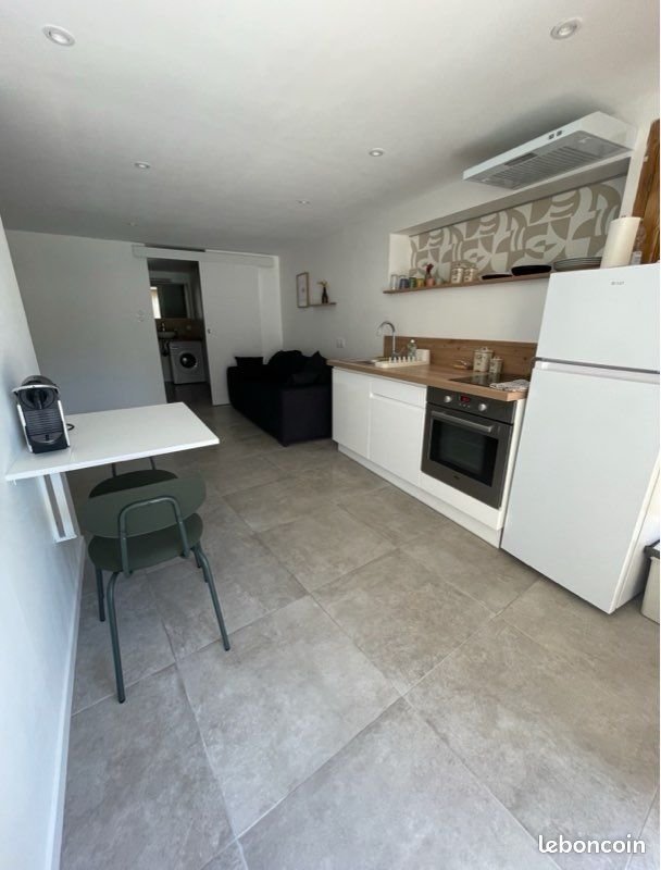 Appartement à louer, 28m², Chusclan