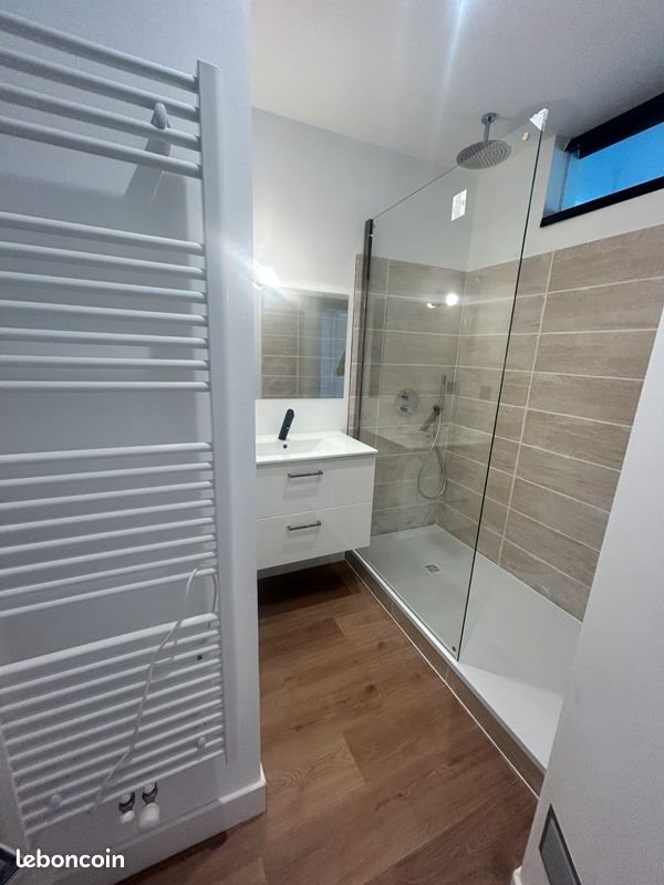 Appartement à louer, 69m², Saint-Péray