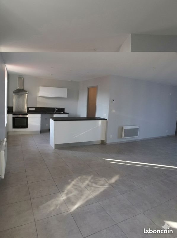 Appartement à louer, 111m², Pélussin