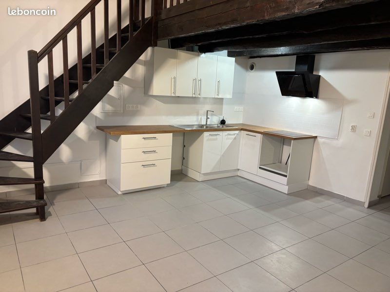 Appartement à louer, 80m², Beaucaire