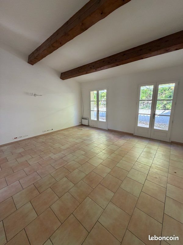 Appartement à louer, 82m², Saint-Tropez