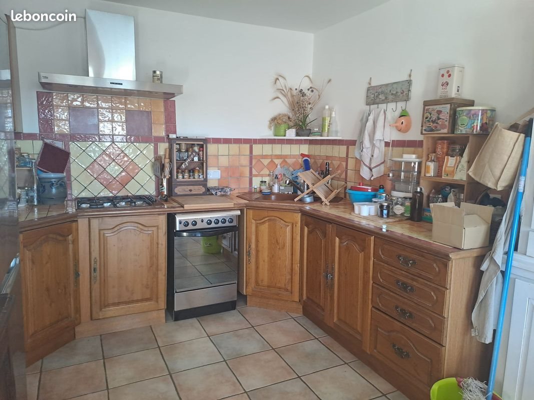Appartement à louer, 70m², Sigoyer