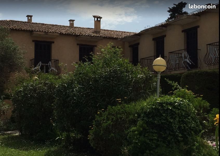 Appartement à louer, 18m², Antibes