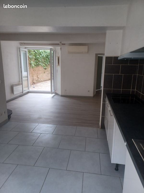 Appartement à louer, 60m², Sorèze