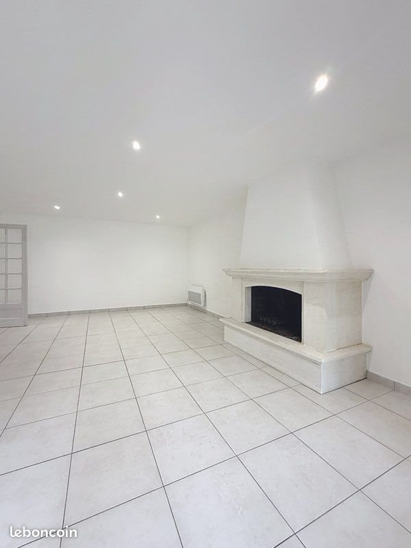 Maison à louer, 160m², Lesparre-Médoc