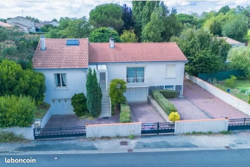 Maison à vendre, 130m², Saint-Michel-le-Cloucq