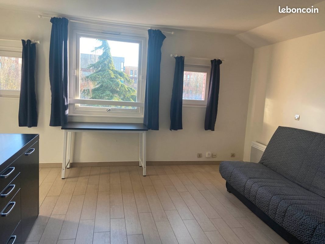 Appartement à louer, 23m², Cergy