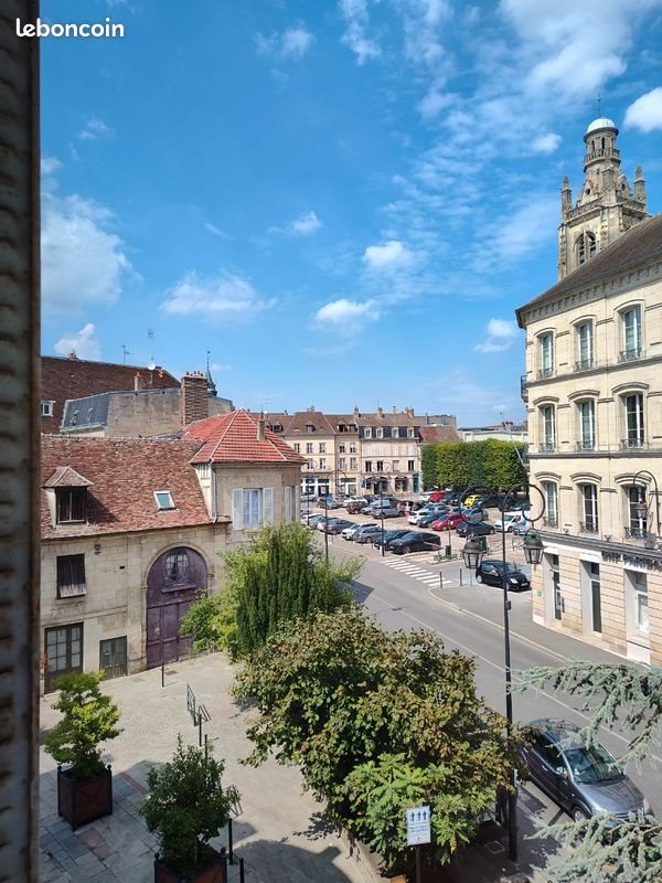 Appartement à louer, 46m², Compiègne