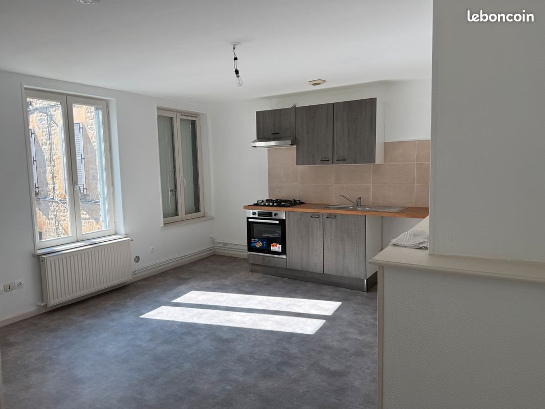 Appartement à louer, 39m², Charleville-Mézières