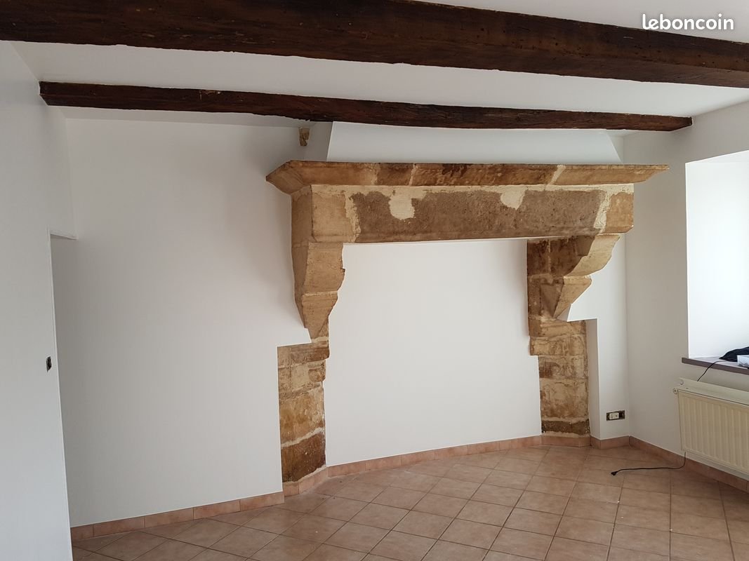 Appartement à louer, 81m², Saulx