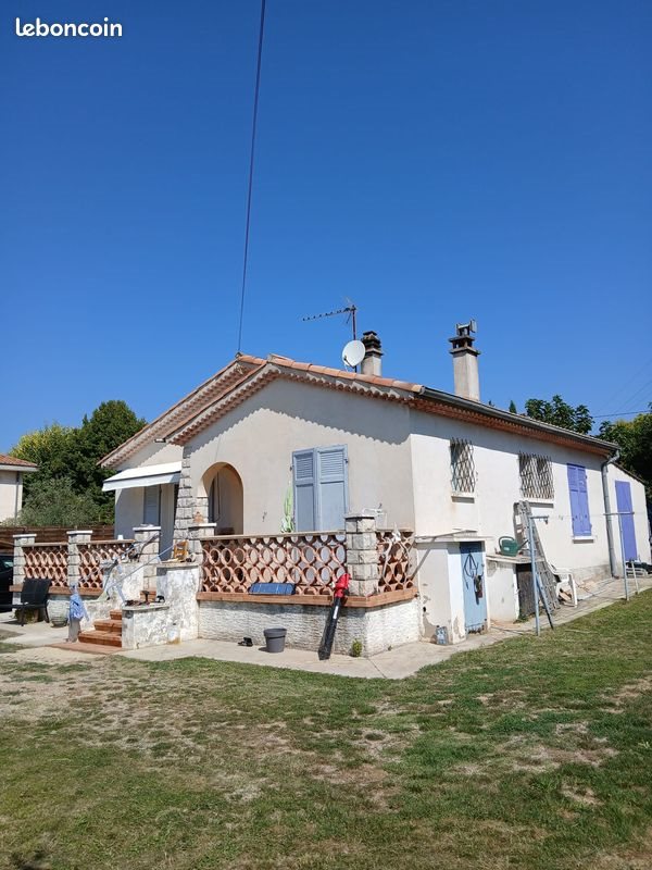 Maison à vendre, 100m², Sainte-Tulle