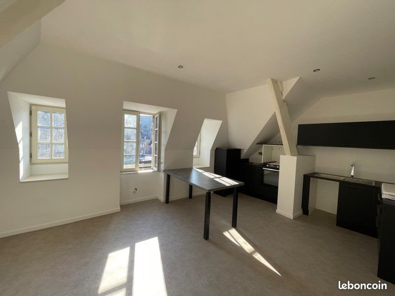 Appartement à louer, 68m², Dinan