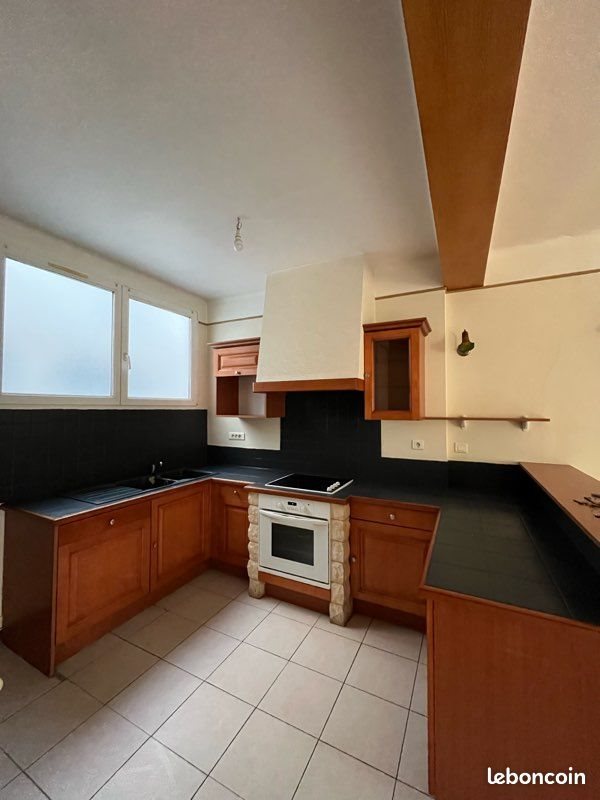 Appartement à louer, 68m², Dinan