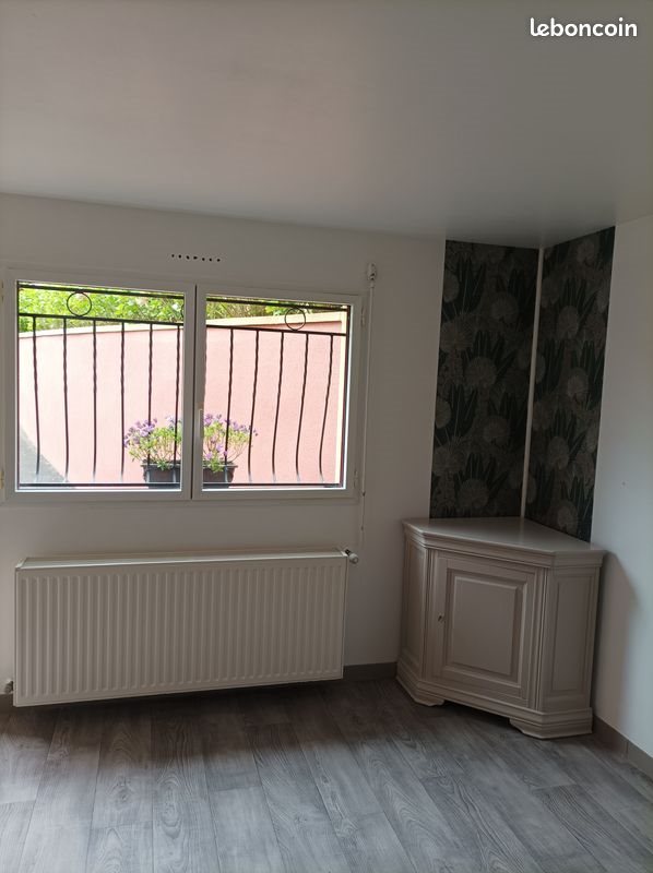 Appartement à louer, 24m², Montfort-sur-Meu