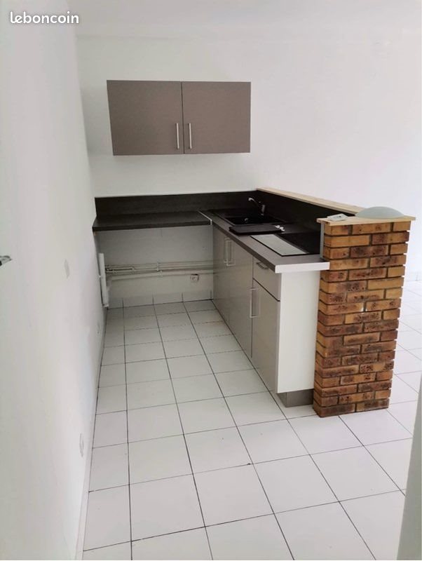 Appartement à louer, 45m², Villeneuve-sur-Yonne
