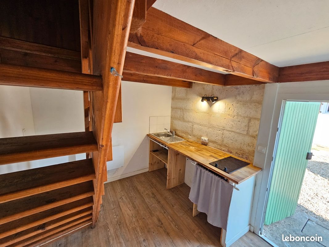 Appartement à louer, 28m², Angoulême