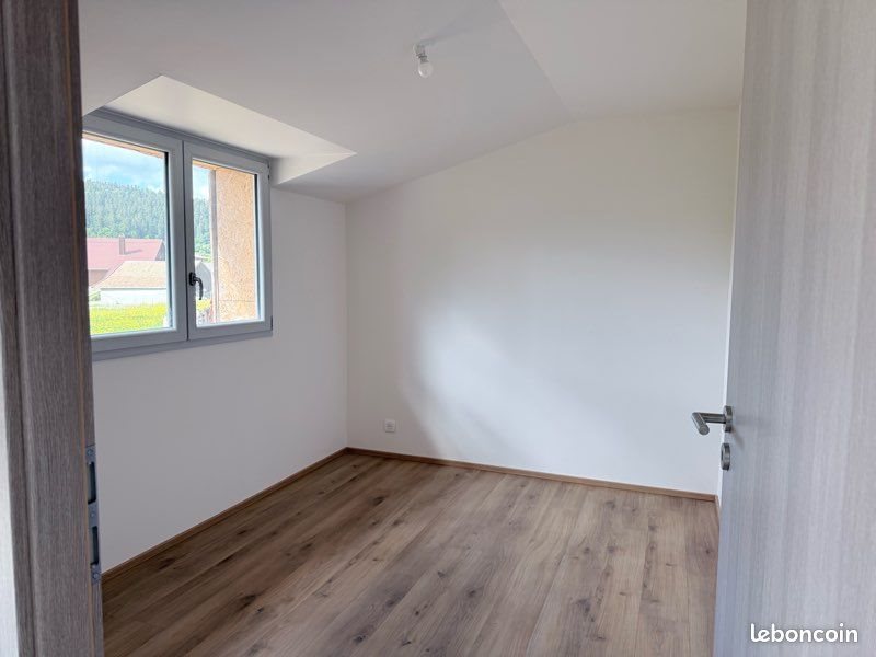 Appartement à louer, 65m², Arc-sous-Cicon