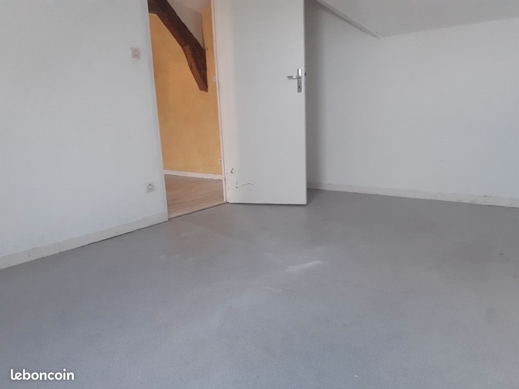 Appartement à louer, 50m², Clion