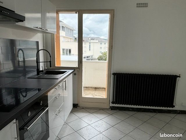 Appartement à louer, 46m², Meythet