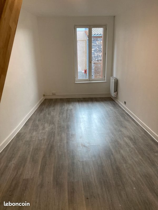 Maison à louer, 50m², Volvic