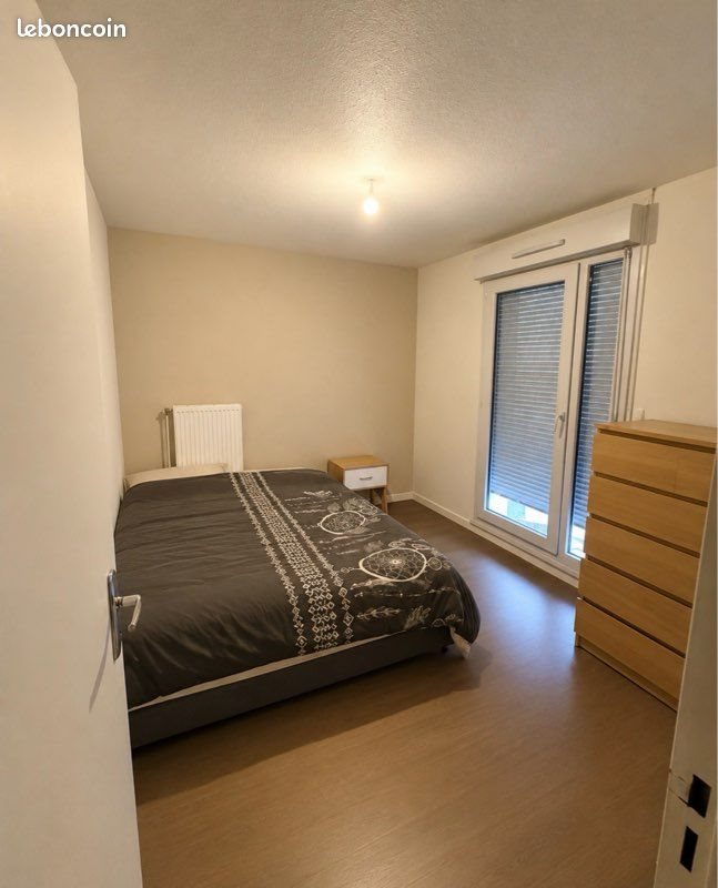 Appartement à louer, 79m², Bordeaux