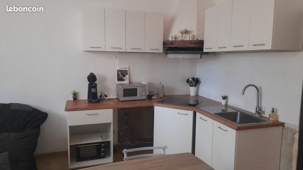 Appartement à louer, 50m², Saint-Brès