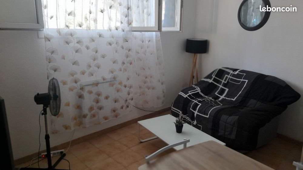 Appartement à louer, 50m², Saint-Brès