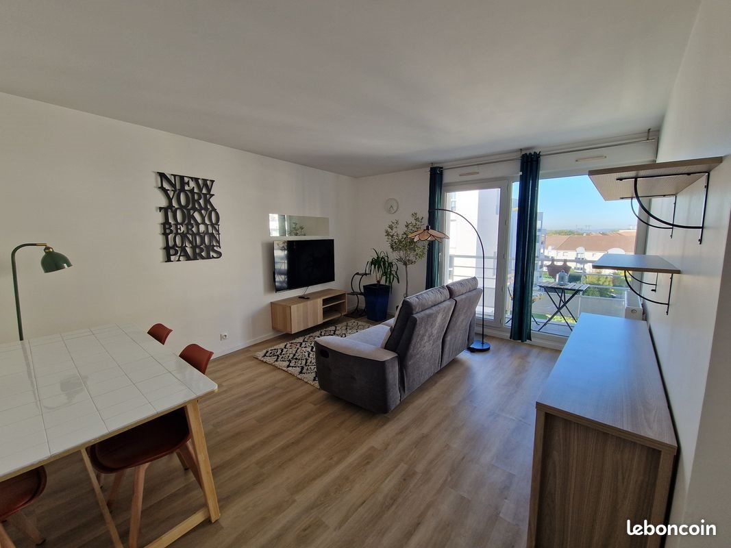 Appartement à louer, 64m², Cergy