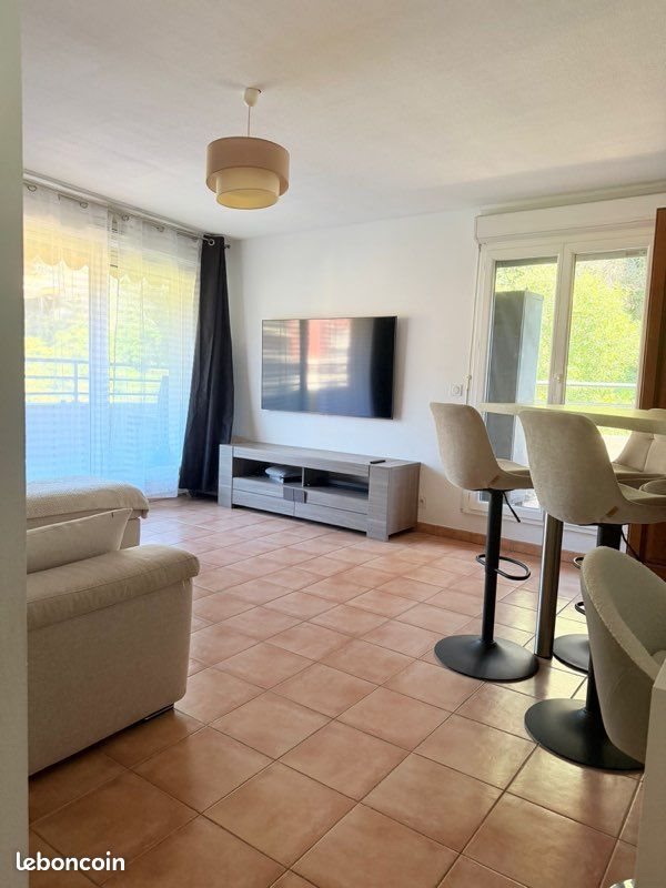 Appartement à louer, 50m², Menton