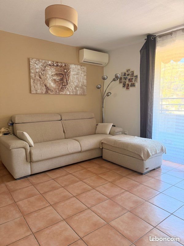 Appartement à louer, 50m², Menton