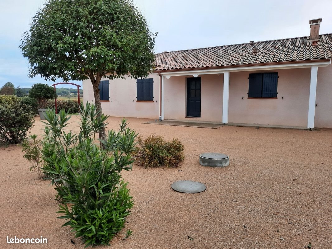 Maison à louer, 104m², Bioule