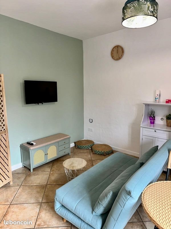 Appartement à louer, 25m², Gignac-la-Nerthe