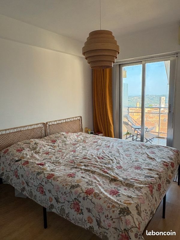 Appartement à louer, 70m², Grasse