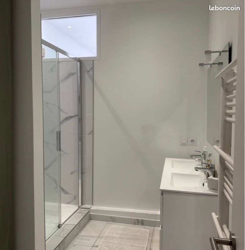 Appartement à louer, 90m², Nîmes