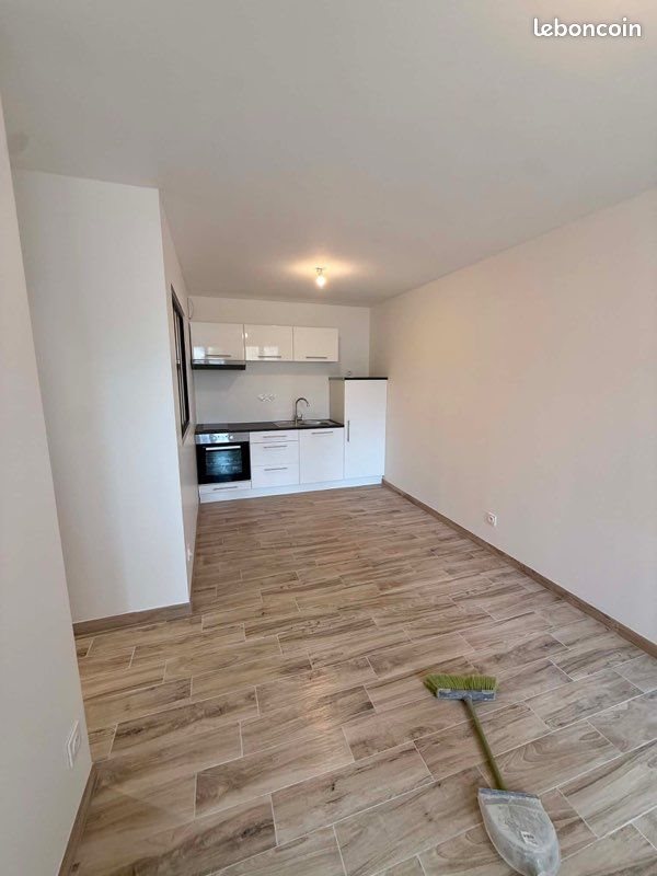 Appartement à louer, 25m², Avranches